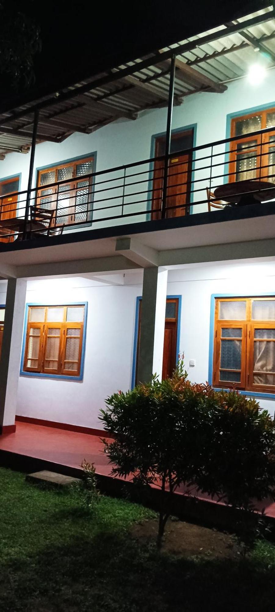 Parakum Rest Rooms Polonnaruwa Exterior photo